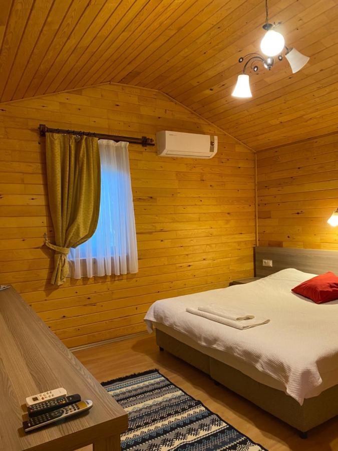 Safir Pansiyon Çıralı Esterno foto