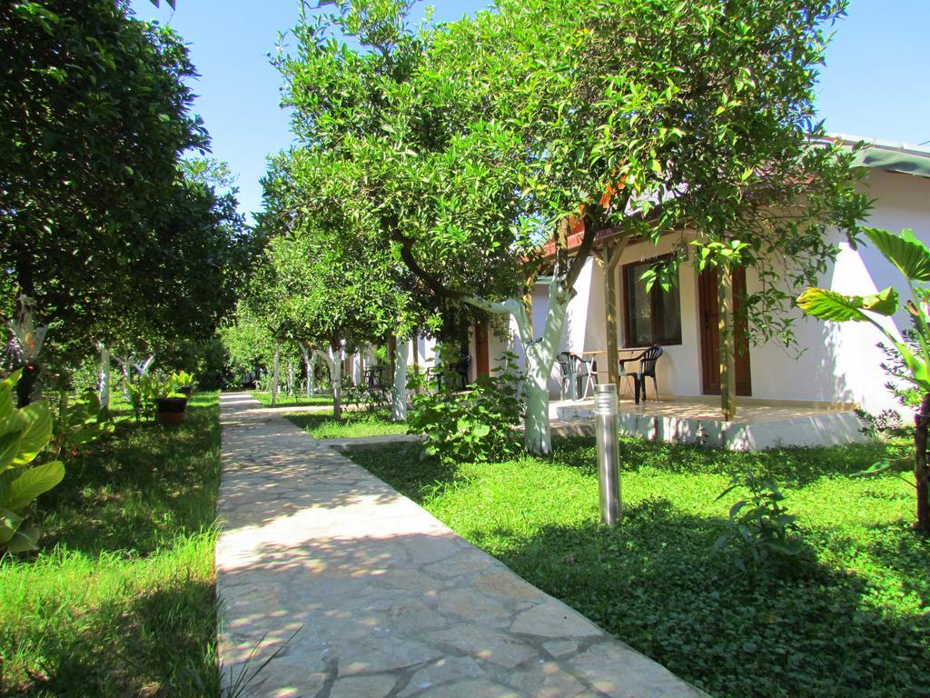 Safir Pansiyon Çıralı Esterno foto