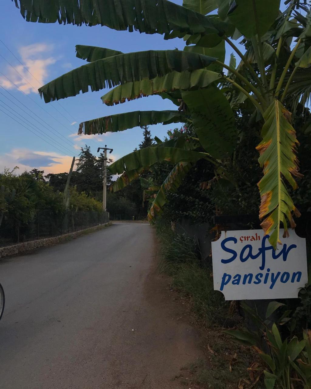 Safir Pansiyon Çıralı Esterno foto